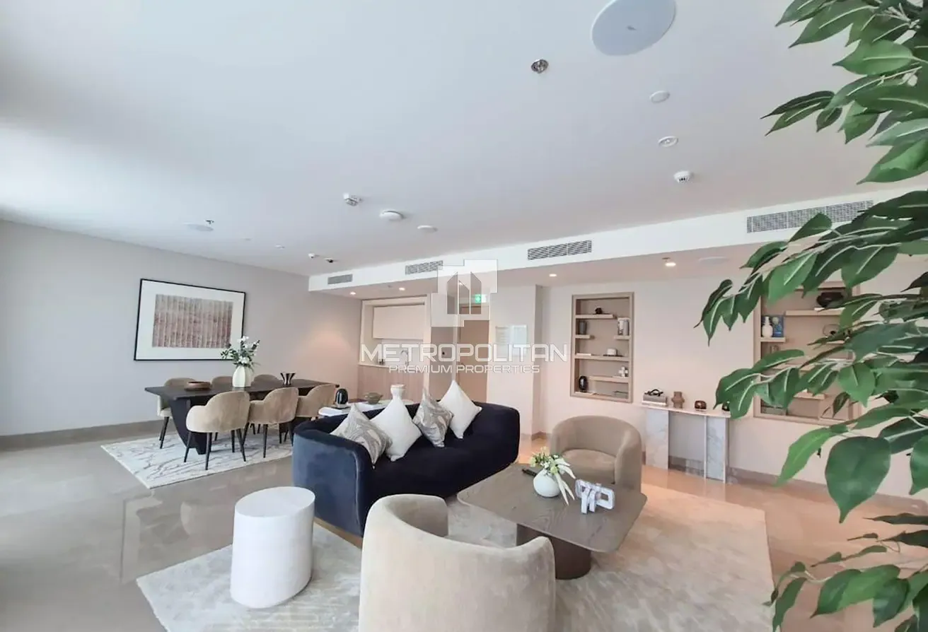 Brand New | High Floor | Multiple Cheques | Vacant