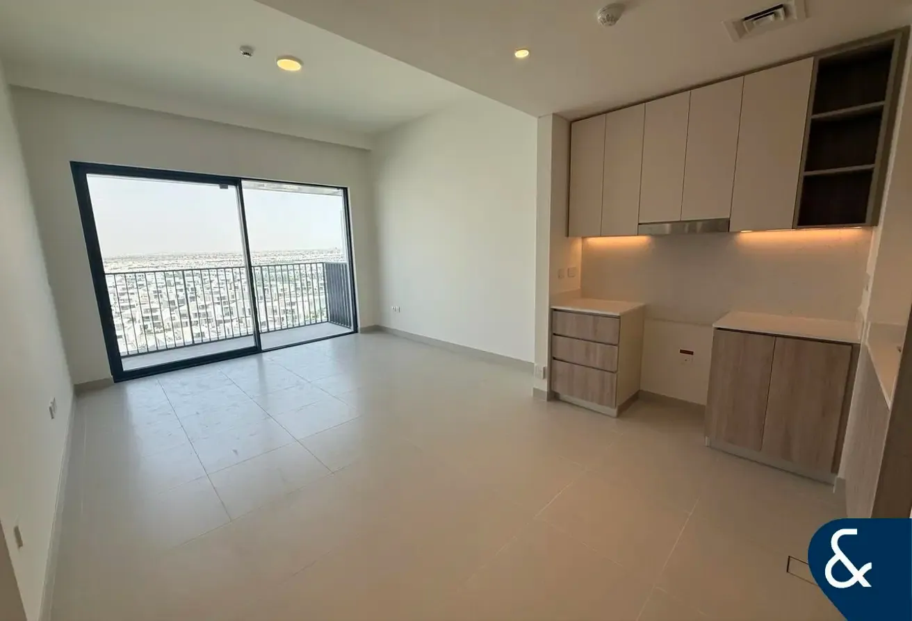 Mid Floor | Great Views | Brand New