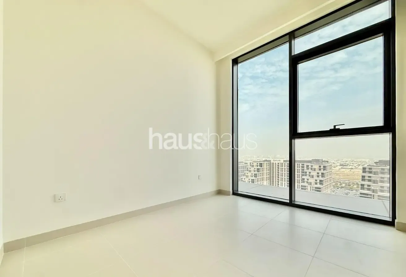 High Floor | Park View | Corner Unit
