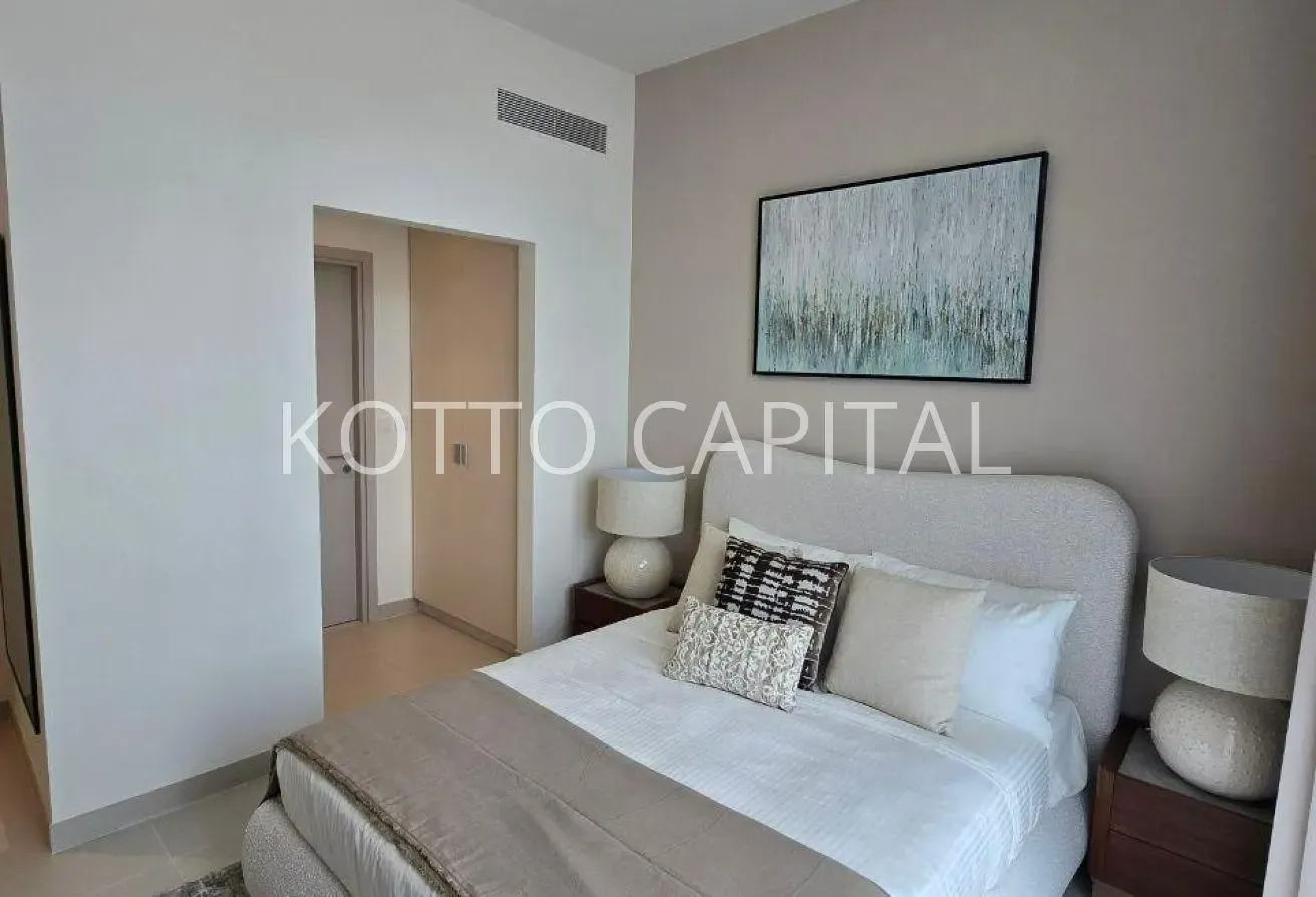 Spacious 2BR | Vacant | Furnished
