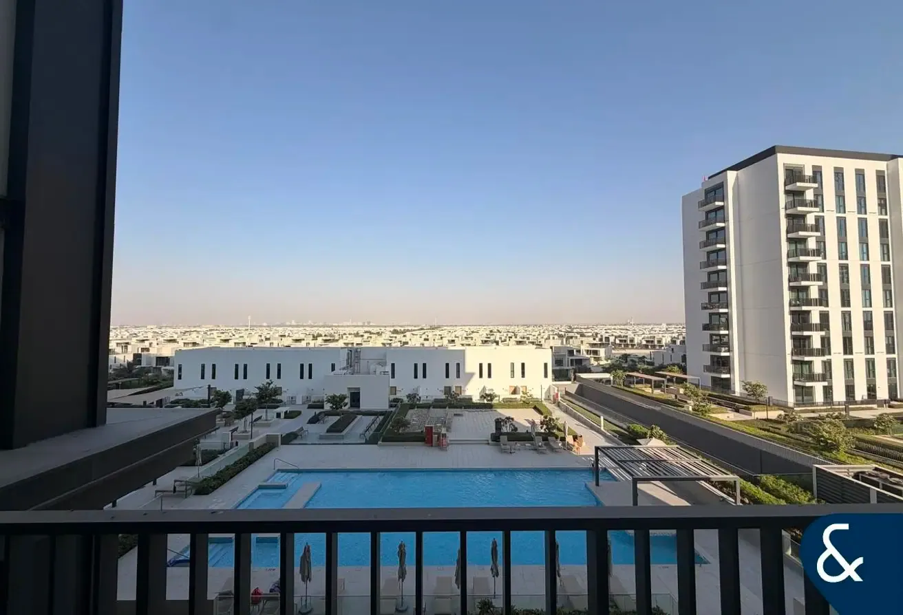 Exclusive | Pool View | Ready To Move | 1 Bed
