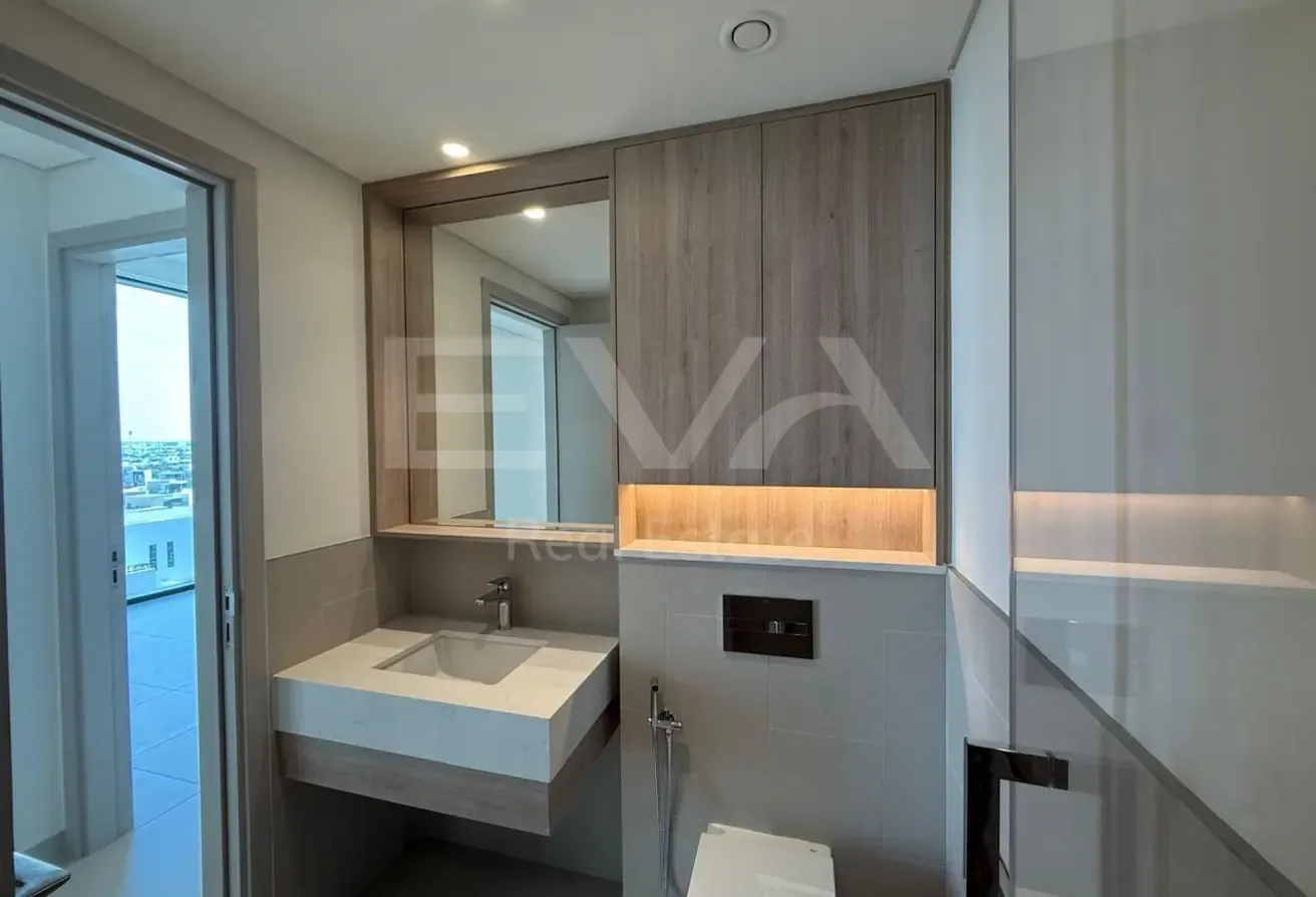 BRAND NEW | BRIGHT INTERIOR | MODERN TOUCH