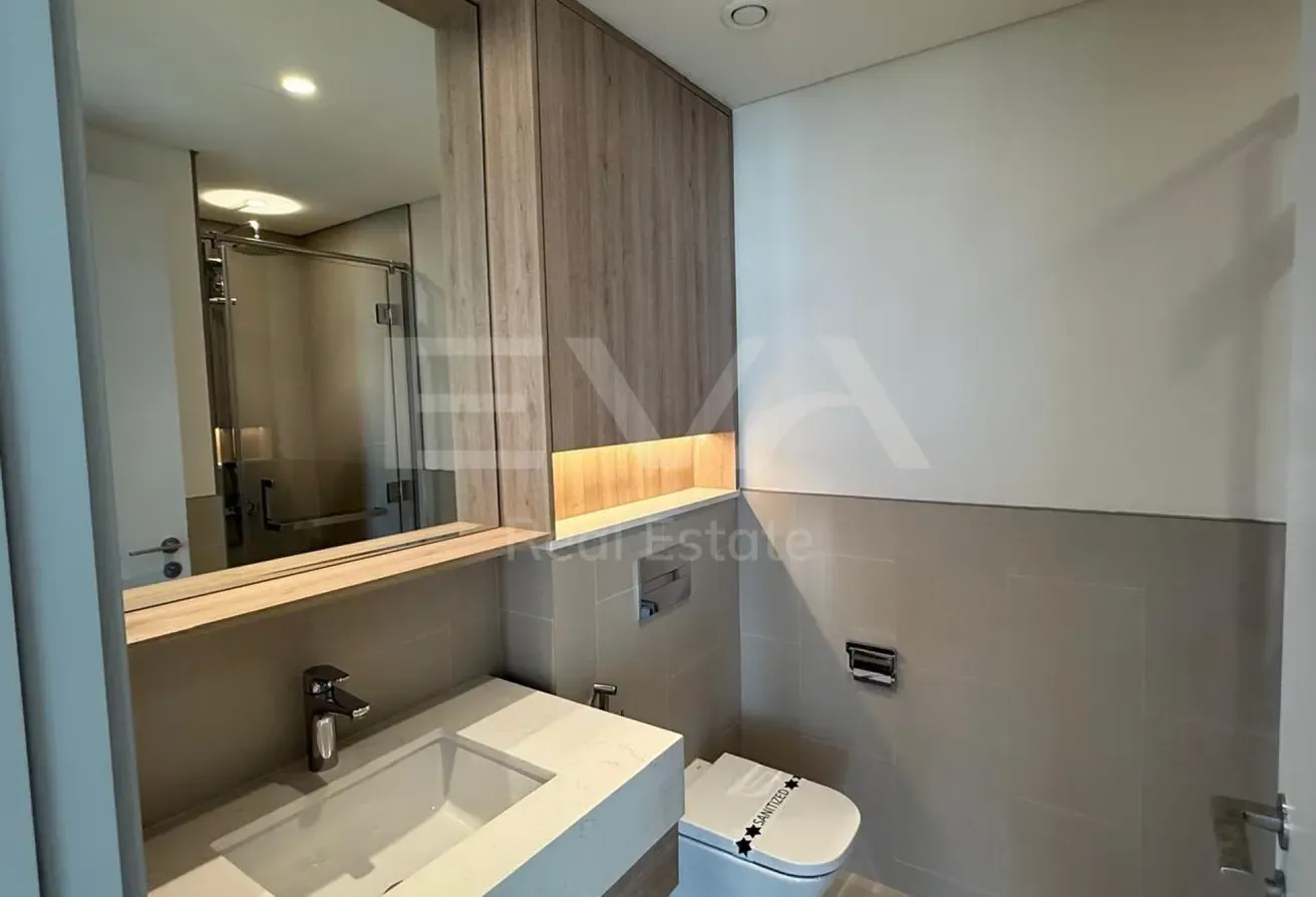 BRAND NEW | BRIGHT INTERIOR | MODERN TOUCH
