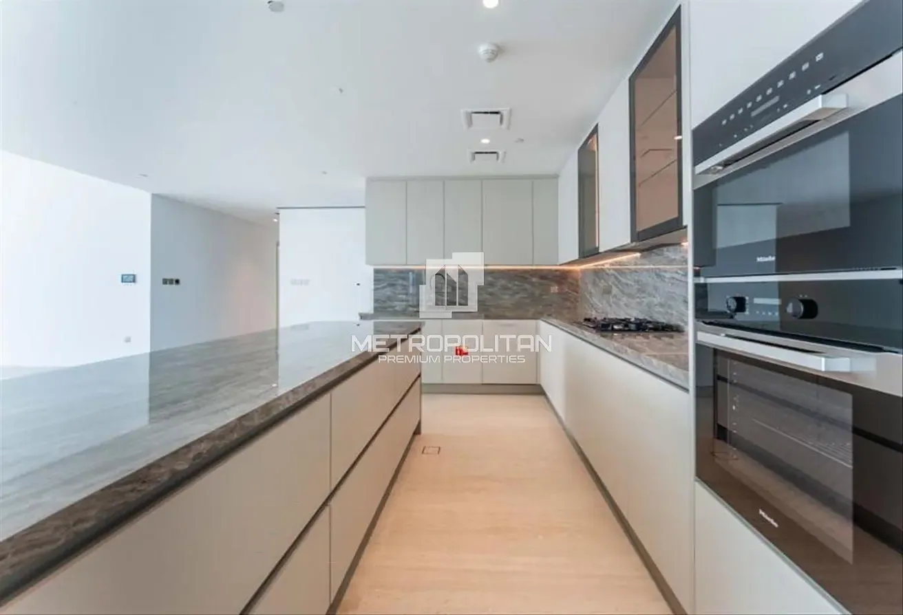 High Floor | Palm and Sea View | Negotiable