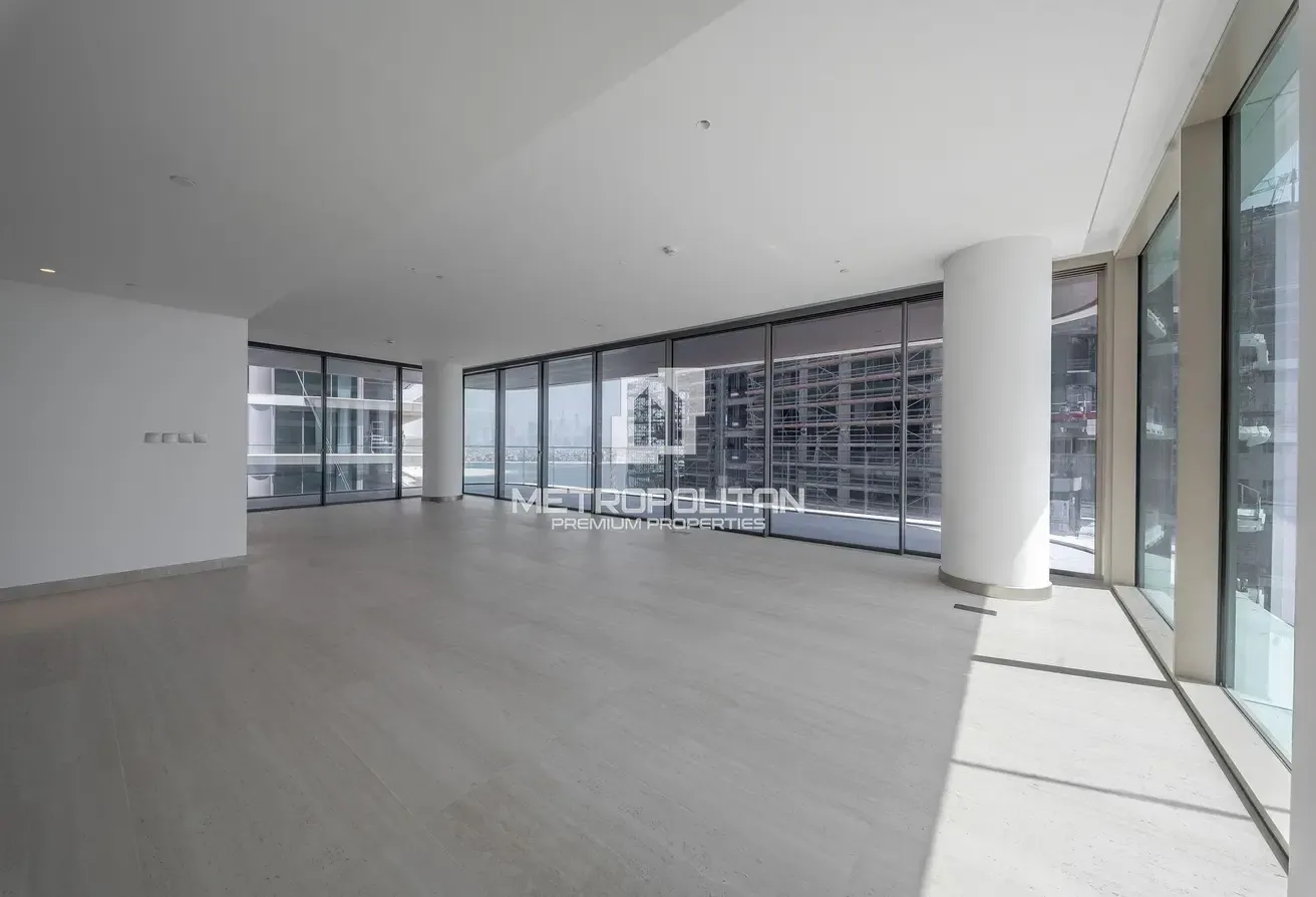 Brand New Spacious 3 Bedroom | Exceptional Views