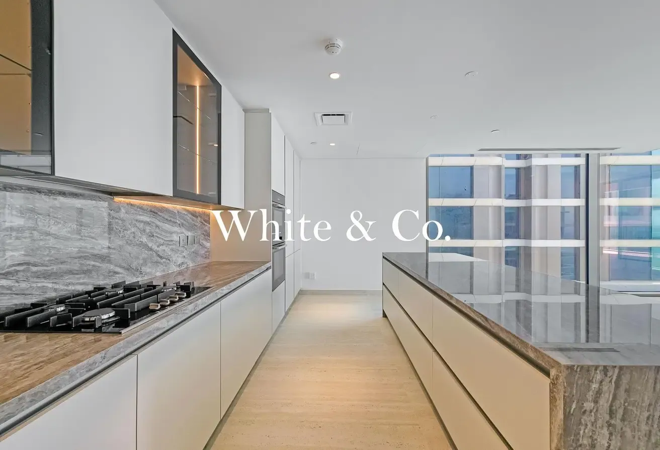 Furnish Option | High Floor | Exclusive