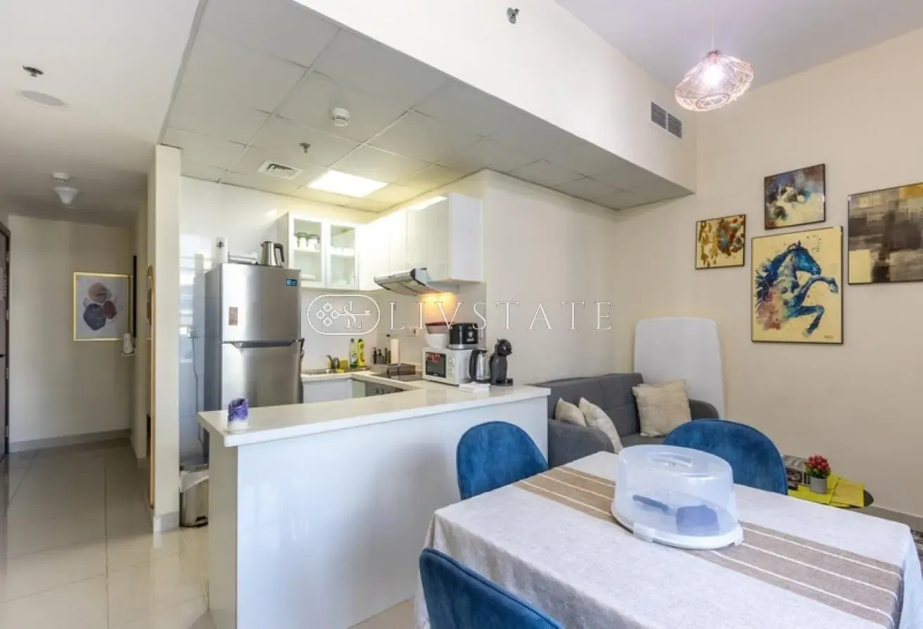 Spacious 1 BR | Marina View | High Floor