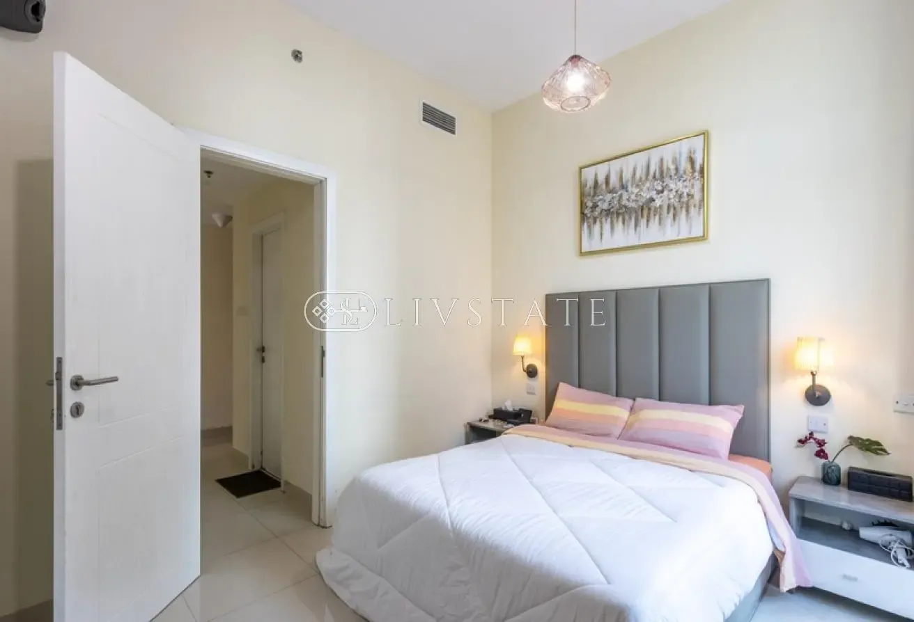 Spacious 1 BR | Marina View | High Floor