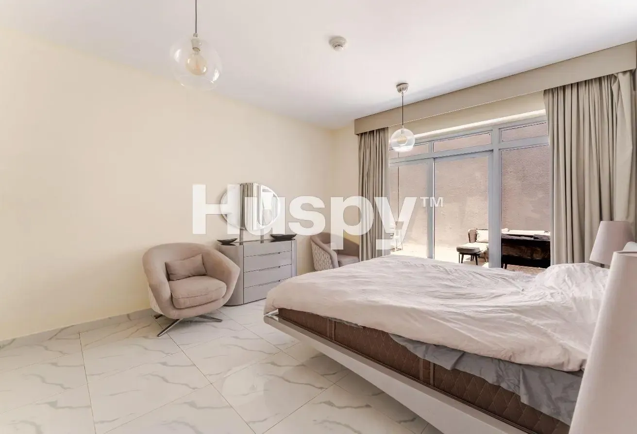 Duplex | Fully Furnished | Vacant