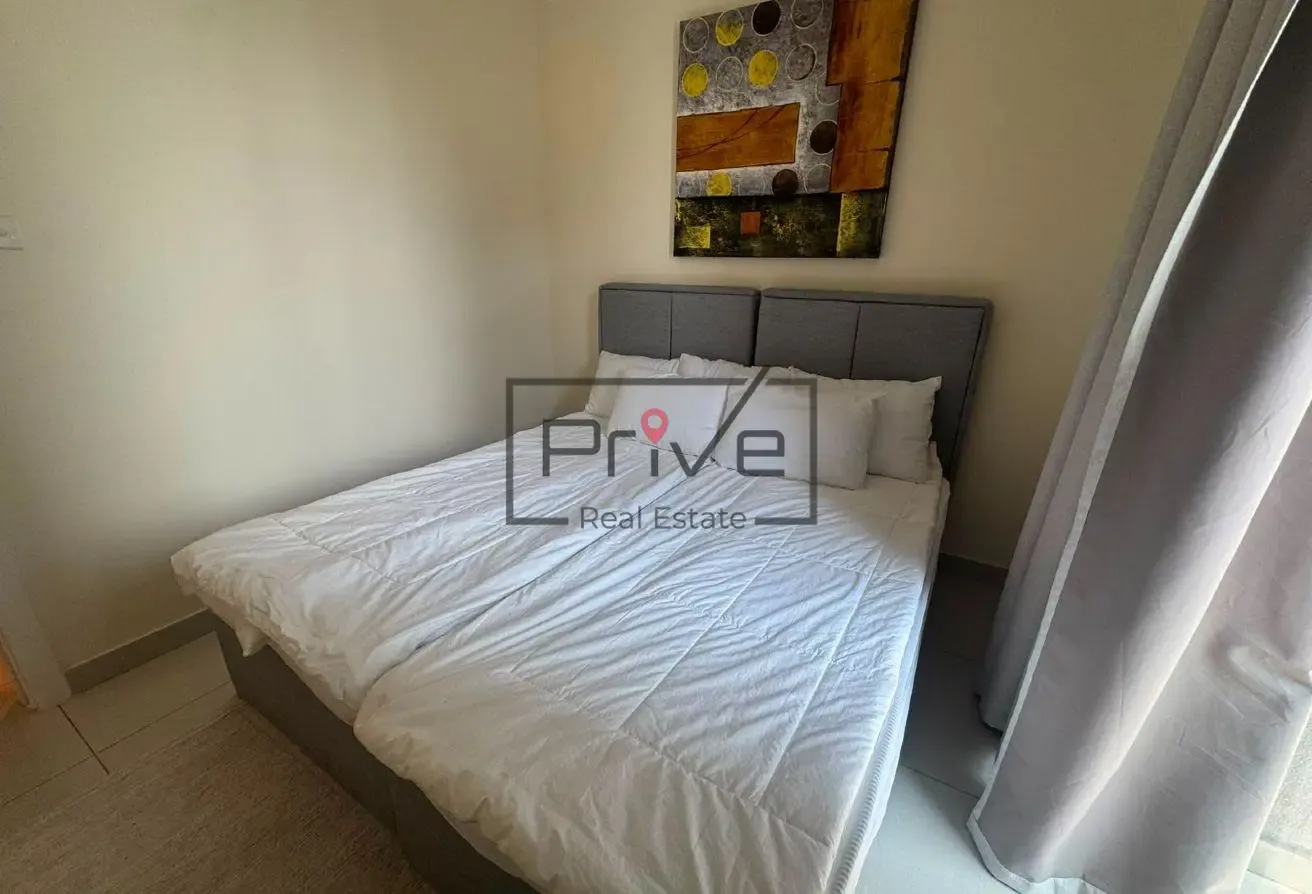2 Weeks Free | Upgraded | Marina View | Furnished