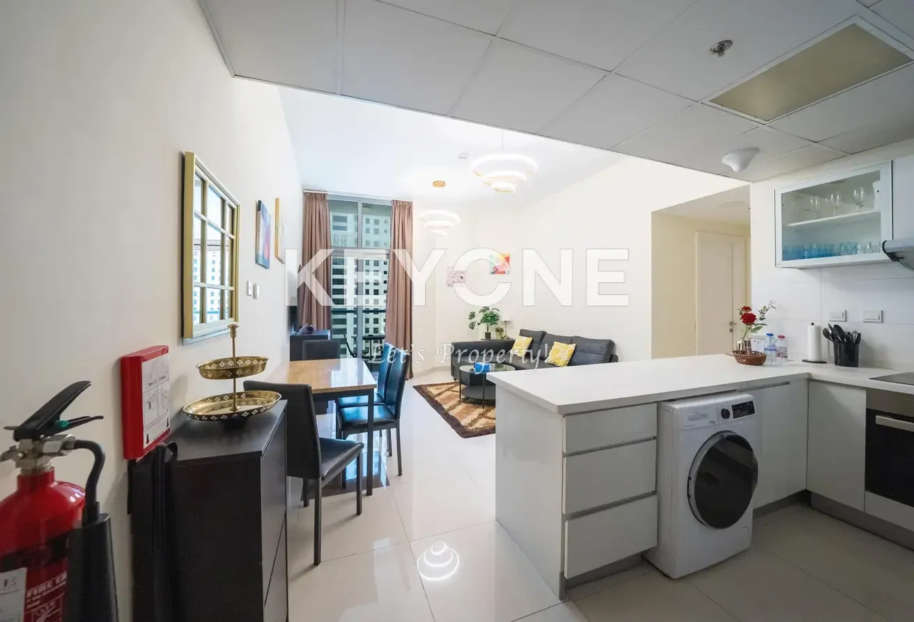 Fully Furnished 2BR | High Floor | Vacant