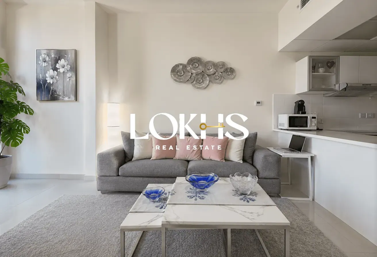 LAKE VIEW | MID FLOOR | VACANT
