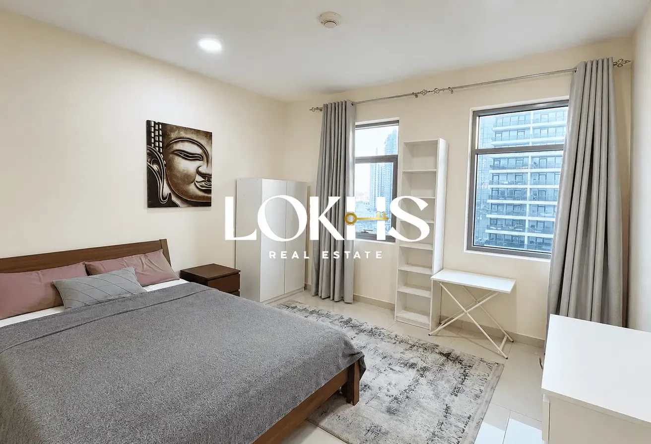 LAKE VIEW | MID FLOOR | VACANT