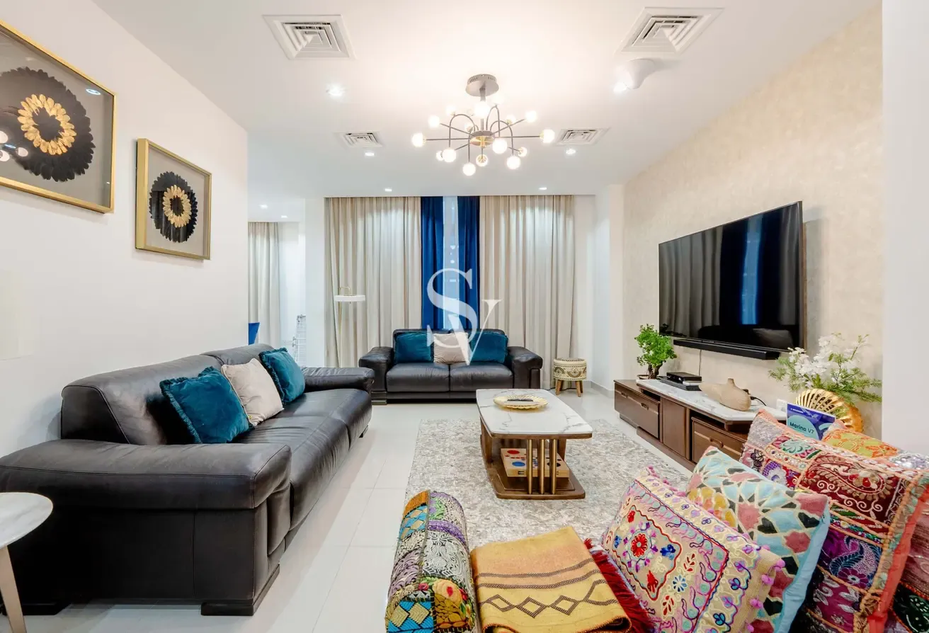 Fully Furnished | 3 Bedroom+Maid | Next to Metro