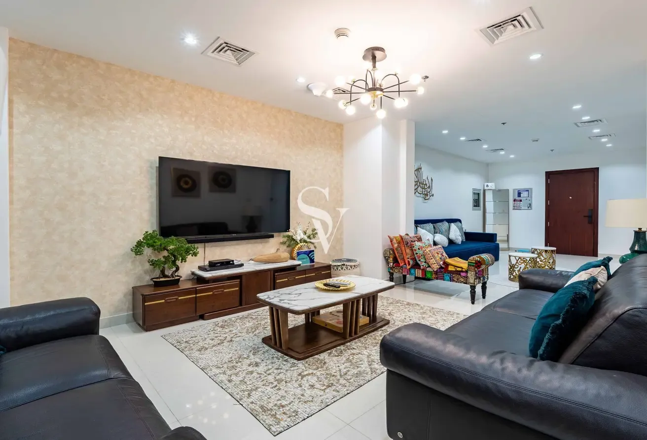 Fully Furnished | 3 Bedroom+Maid | Next to Metro