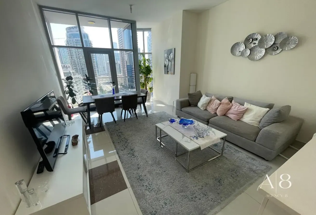 Skyline Serenity | Prime Location | Spacious
