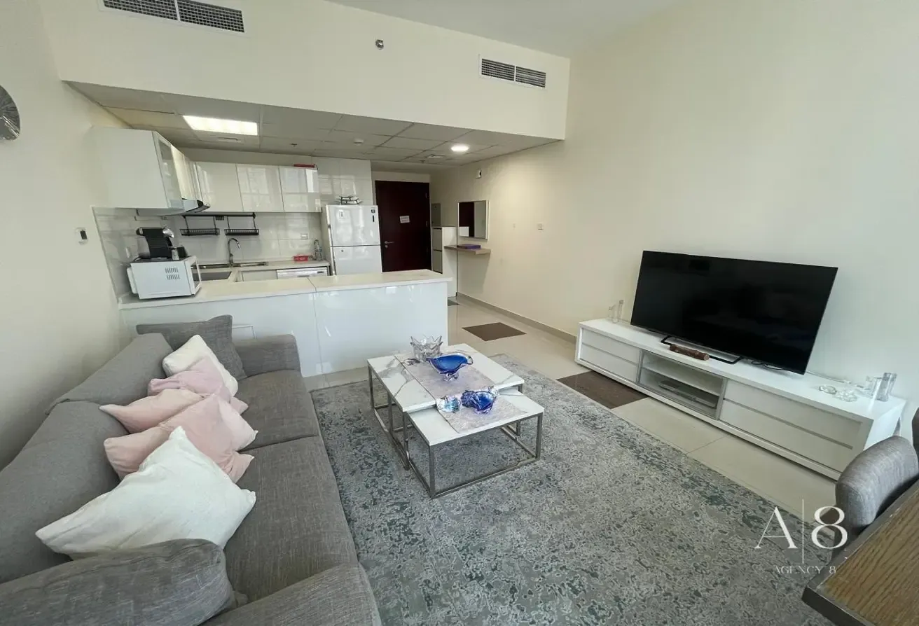 Skyline Serenity | Prime Location | Spacious