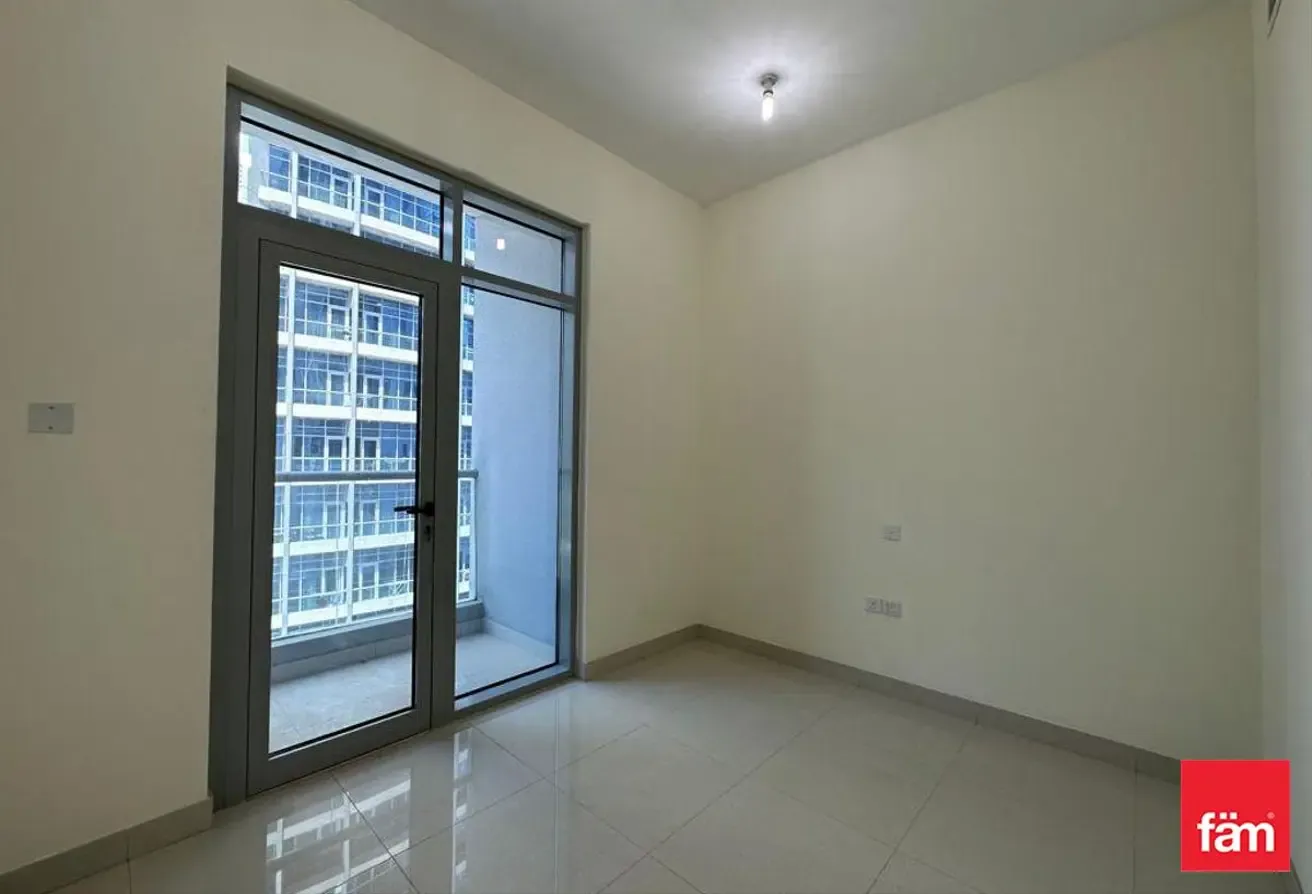 Stunning Unit | Vacant | Best Location | Open View