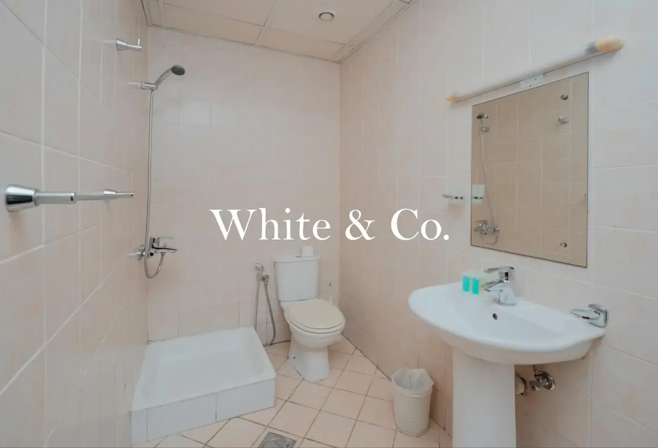 SPACIOUS | CLOSE TO BEACH | MARINA VIEW