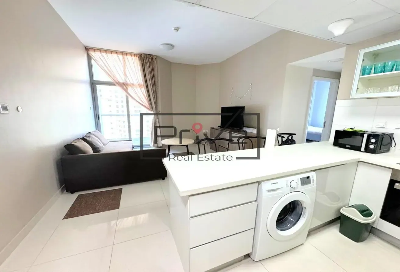 Fully Furnished | Marina View | Fitted Kitchen