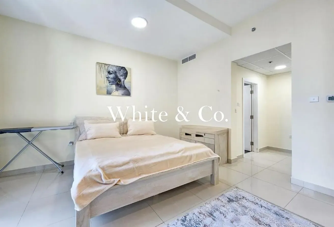 PRIME LOCATION | PREMIUM LIVING |SPACIOUS