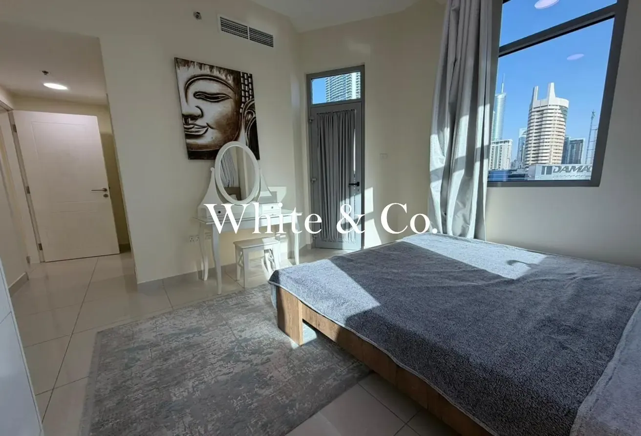 PRIME LOCATION | PREMIUM LIVING |SPACIOUS