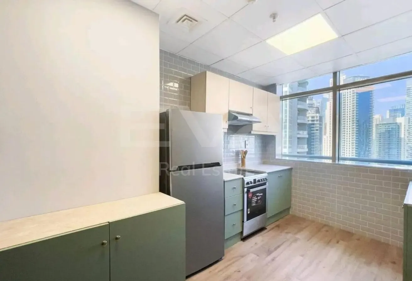 FULLY FURNISHED | HIGH FLOOR | MARINA VIEW
