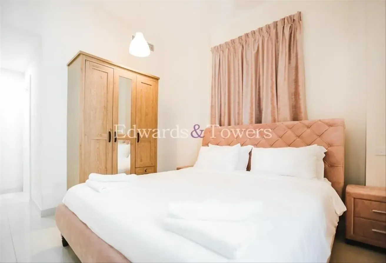 Ready To Move In | Unique | 2 Bedroom | Spacious