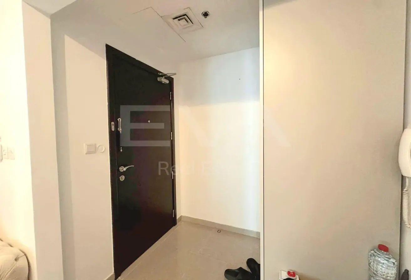 NEAR TRAM | FULLY FURNISHED | VACANT | PRIME AREA