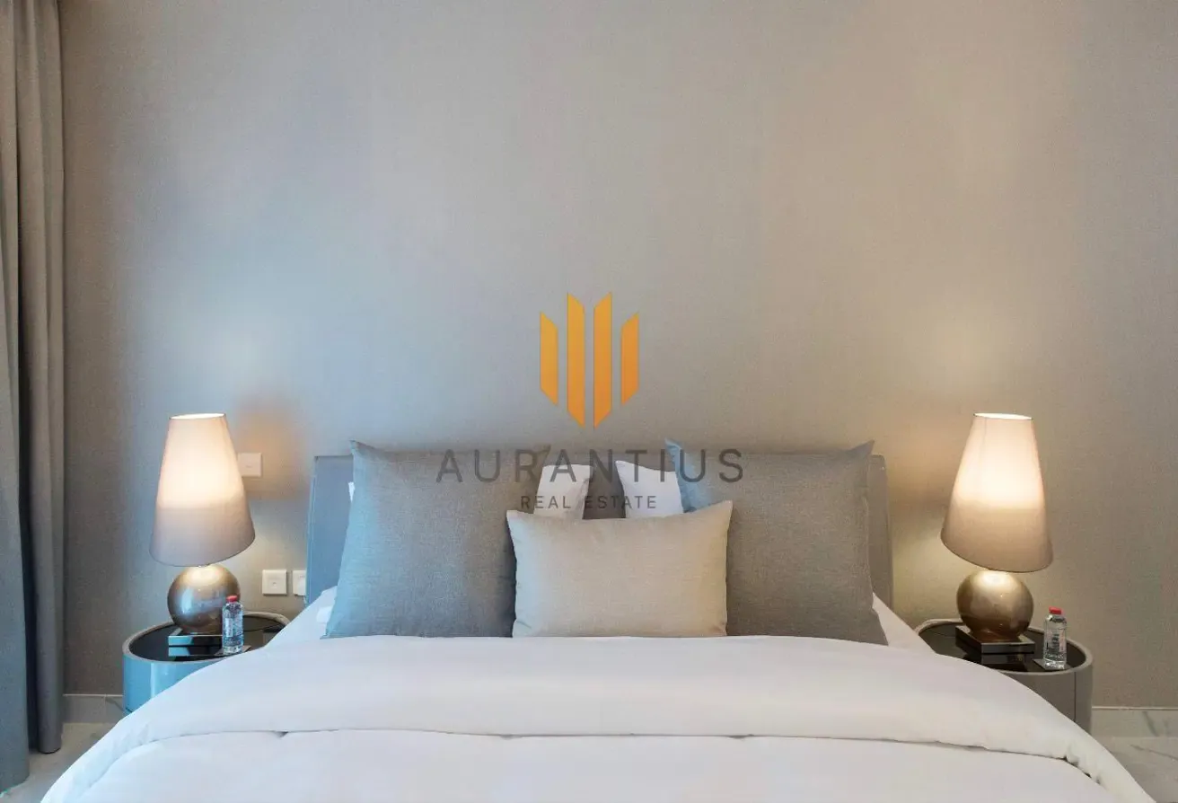 Furnished | Upgraded | Spacious Unit