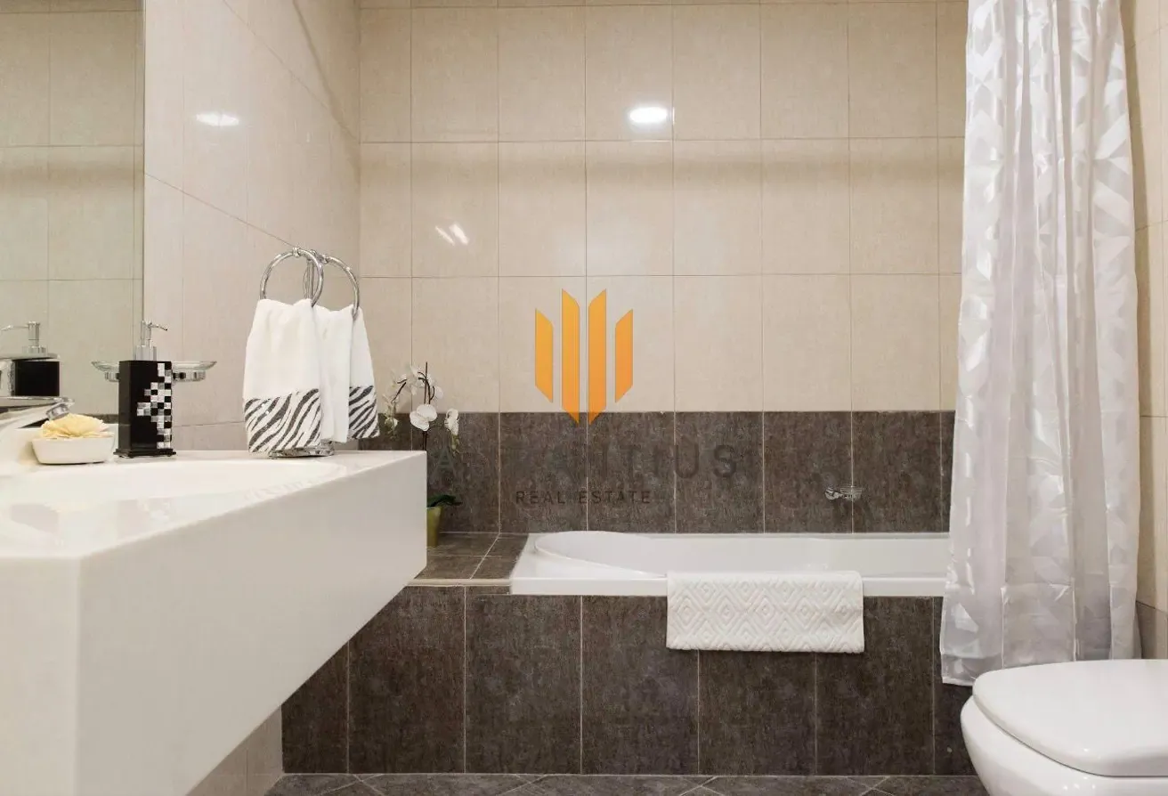 Furnished | Upgraded | Spacious Unit