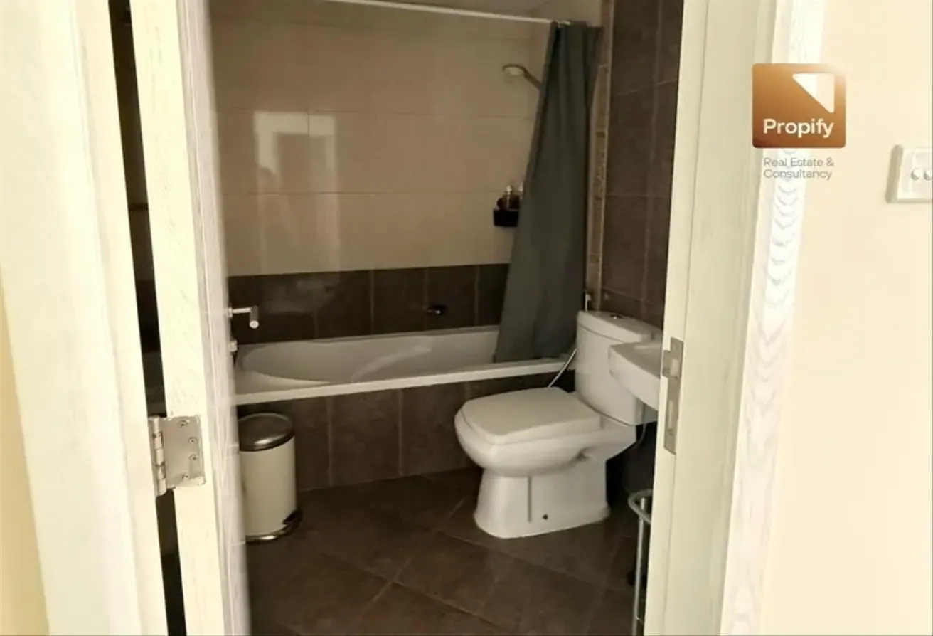 Exclusive 2BR Marina Living | Stunning Pool View