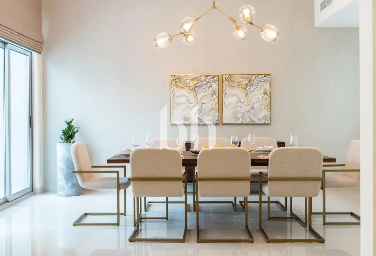 Marina View  | Fully Upgraded | Spacious