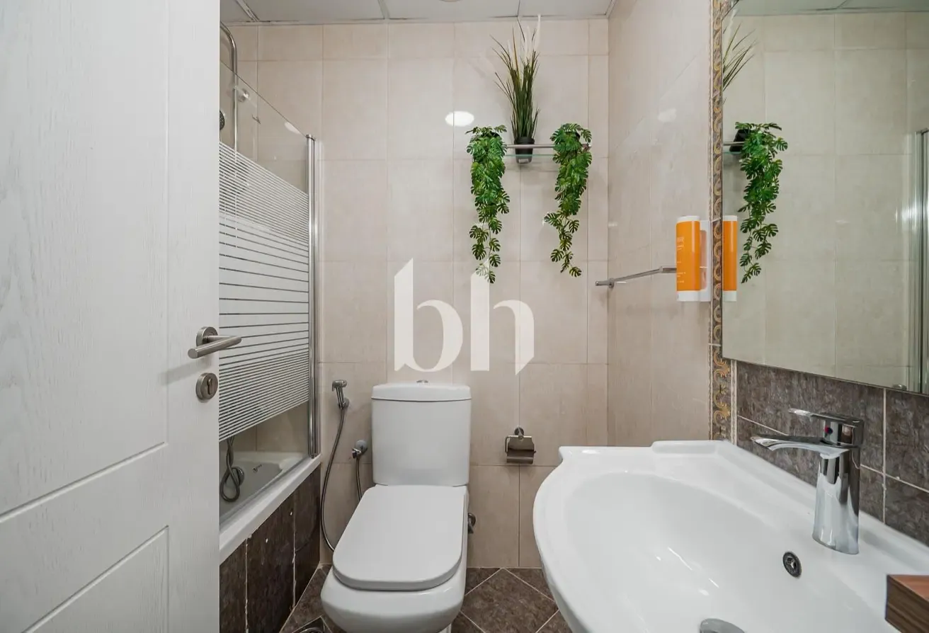 Fully furnished | Vacant 3BR | Full marina view