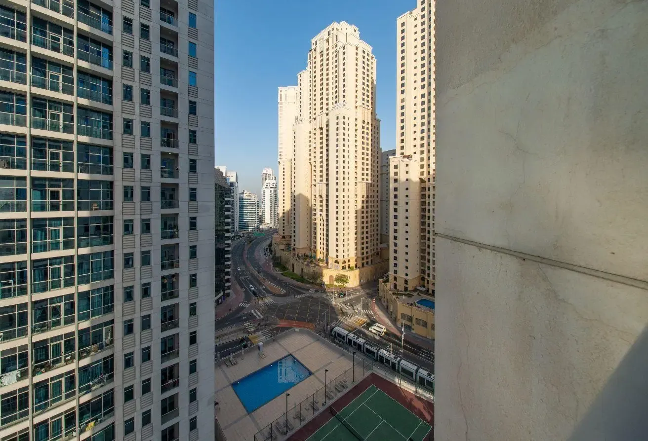 Spacious 3BR Dubai Marina| Pool, Sauna & Game Room