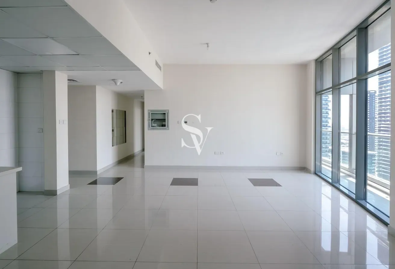 Spacious | High Floor | Water View | Ready to Move