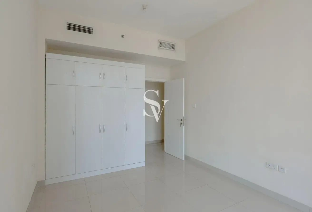 Spacious | High Floor | Water View | Ready to Move