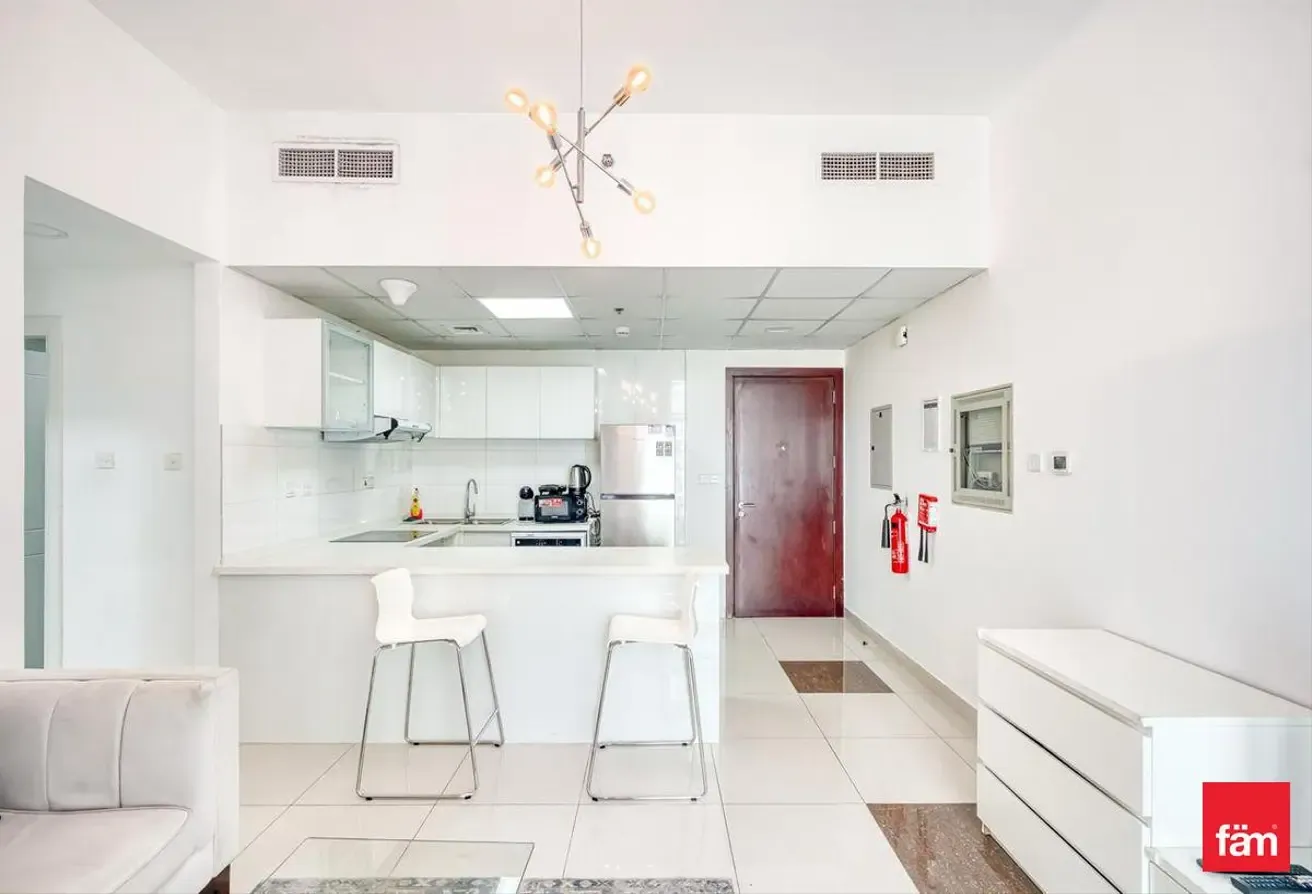 Furnished | Walking dist. to Jbr Beach | Best Deal