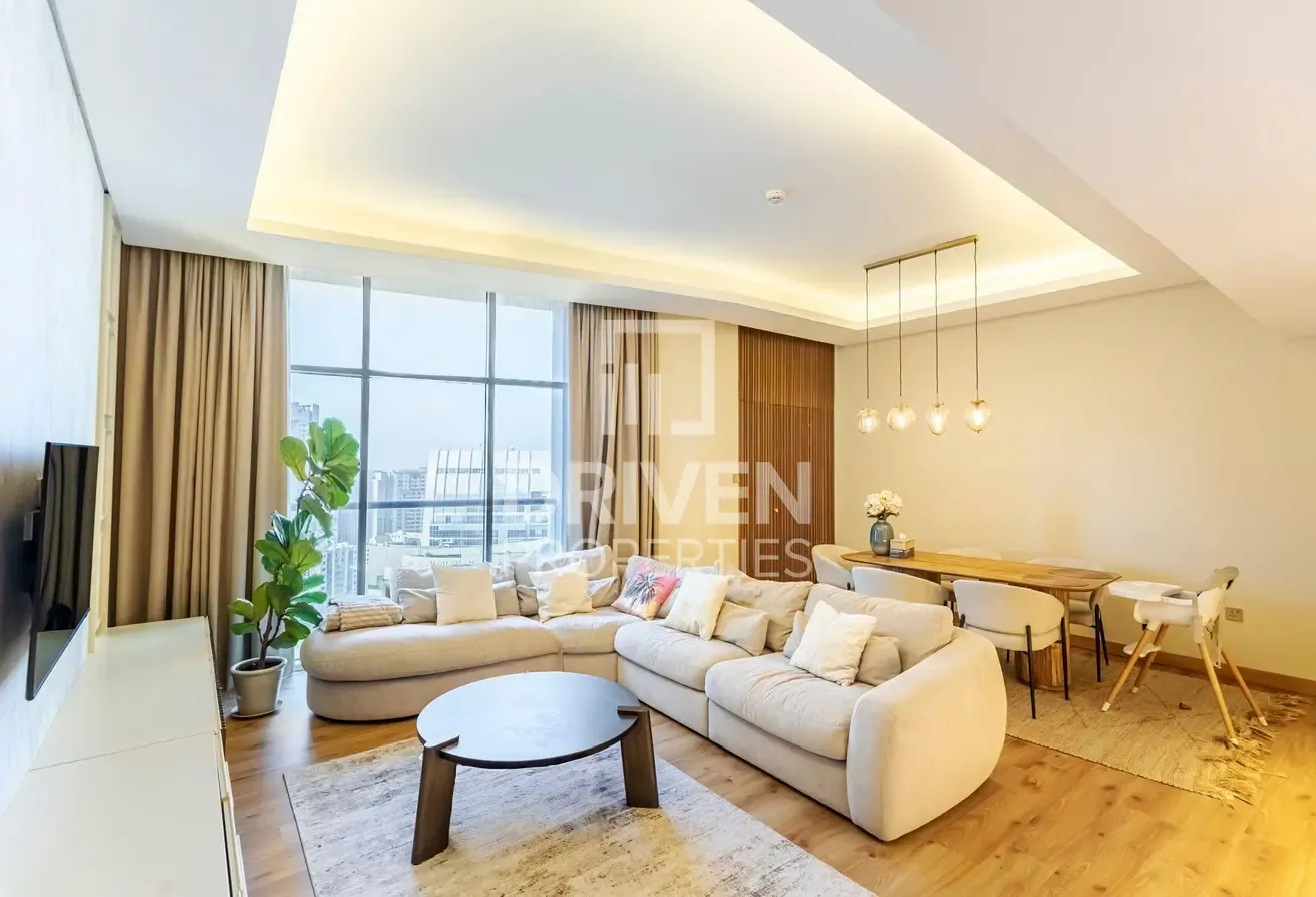 Upgraded | Spacious | Marina View | High Floor