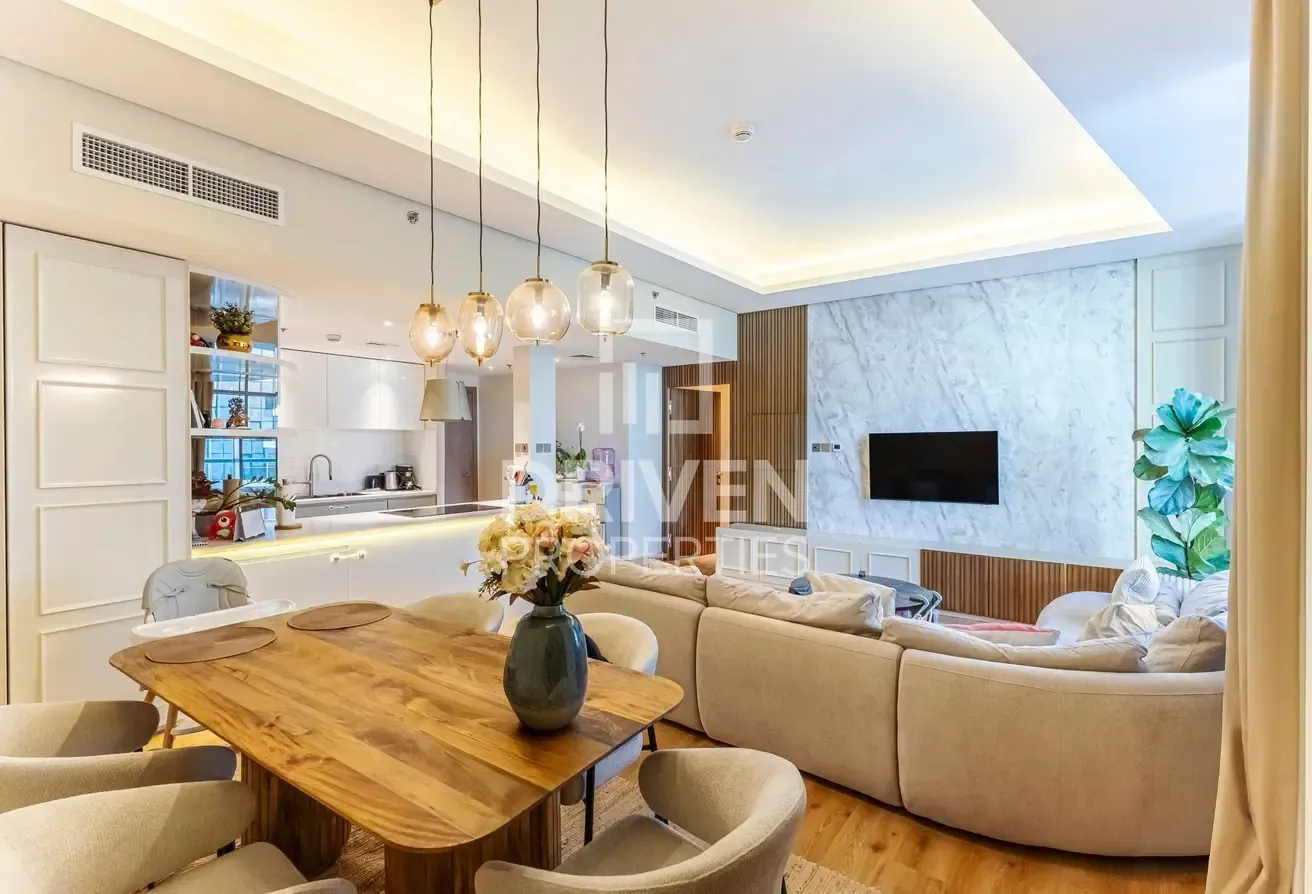 Upgraded | Spacious | Marina View | High Floor