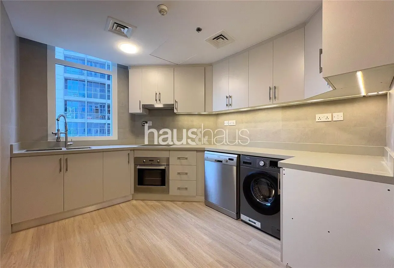 Marina Views | Unfurnished | Upgraded | AVL