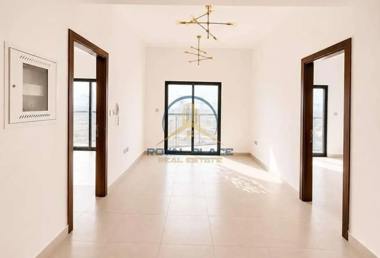 Ready to Move | Spacious & Bright | Prime Location