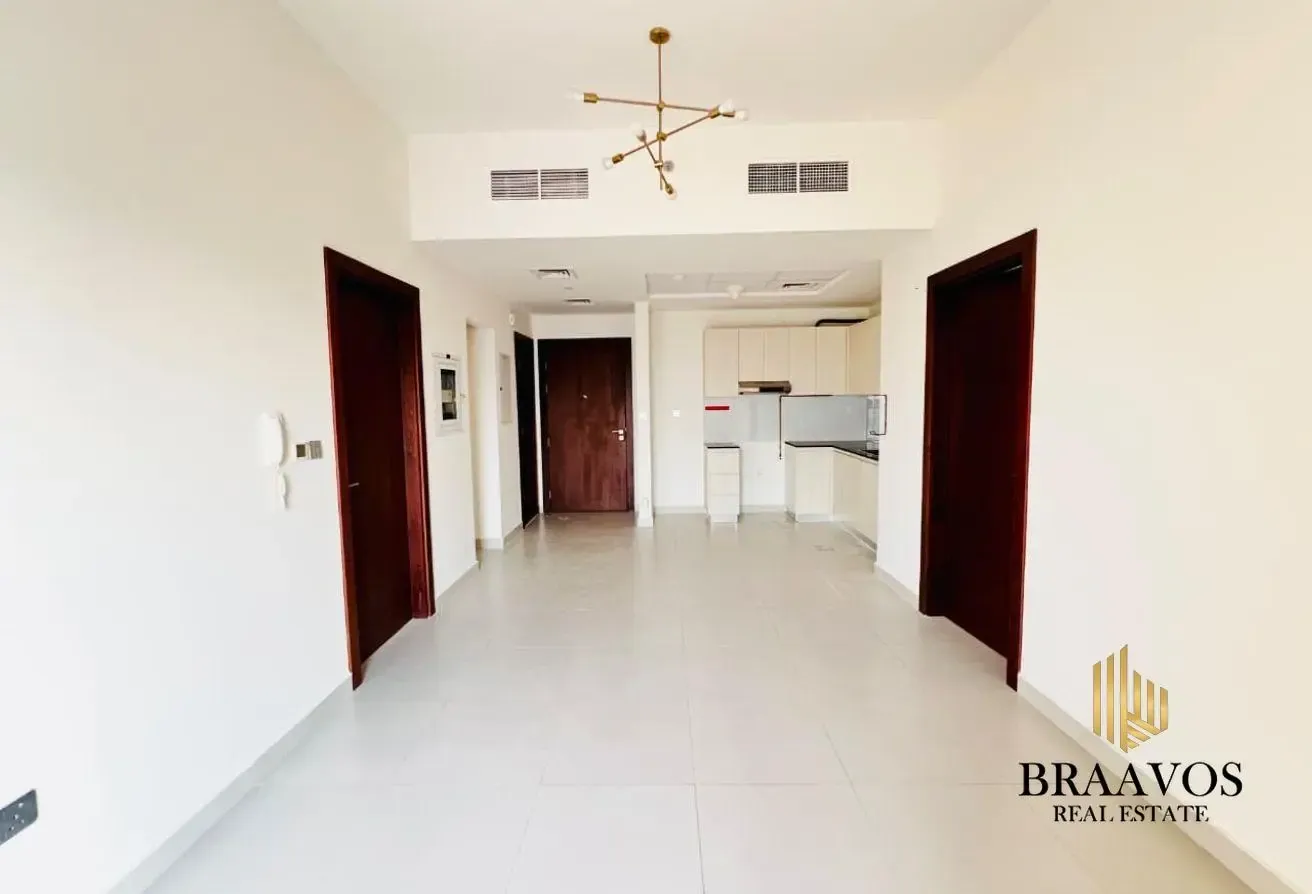 2 BR | VACANT | NEAR TO THE EXIT