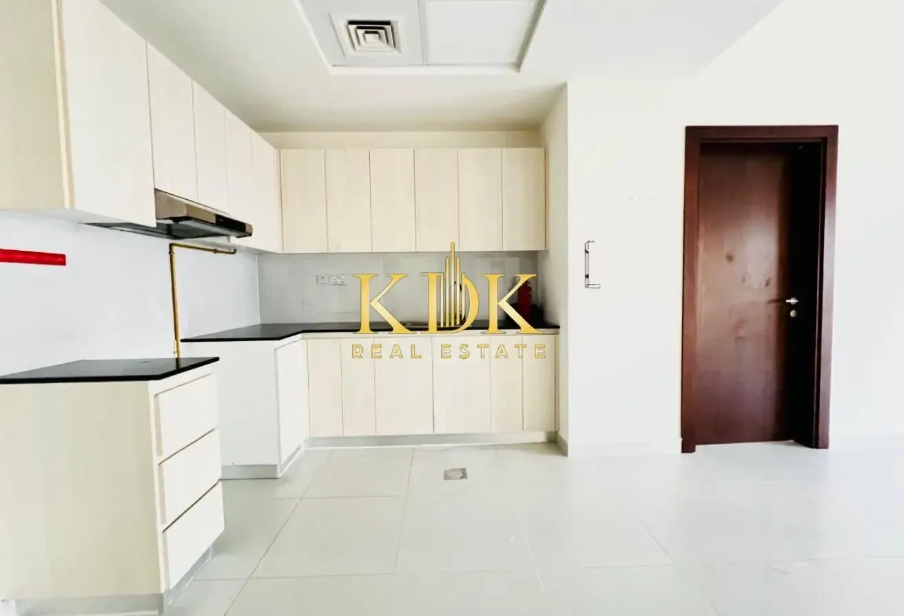 Unfurnished 2BR Apartment |Binghatti Gate| Balcony