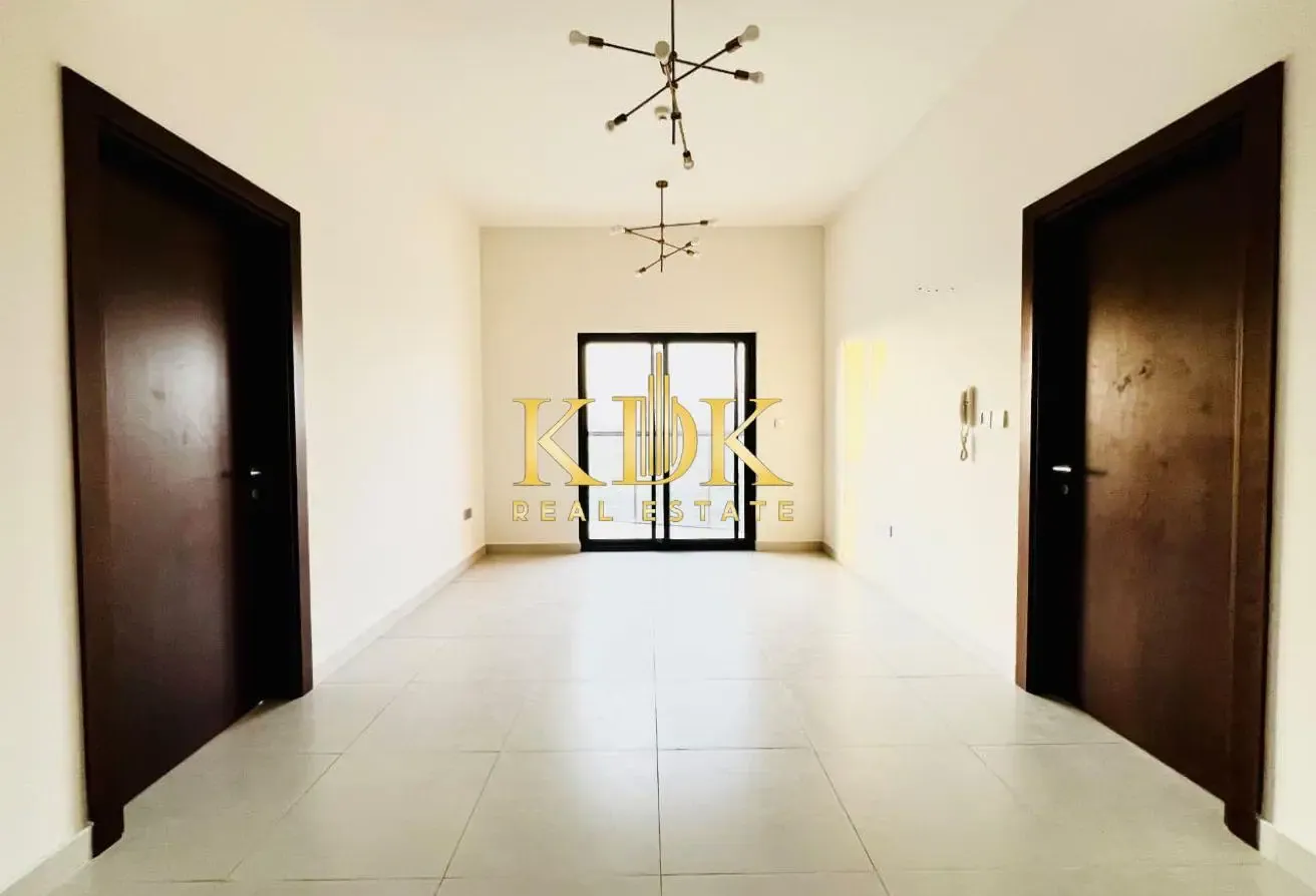 Unfurnished 2BR Apartment |Binghatti Gate| Balcony