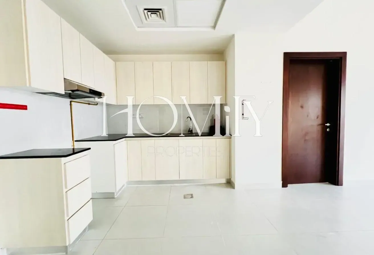 MARINA VIEW | HOT DEAL | NEAR TO EXIT & ENTRY
