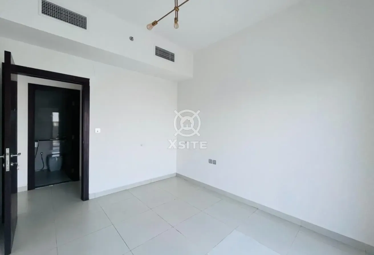 Unfurnished 2 BR | Vacant Unit |Community View