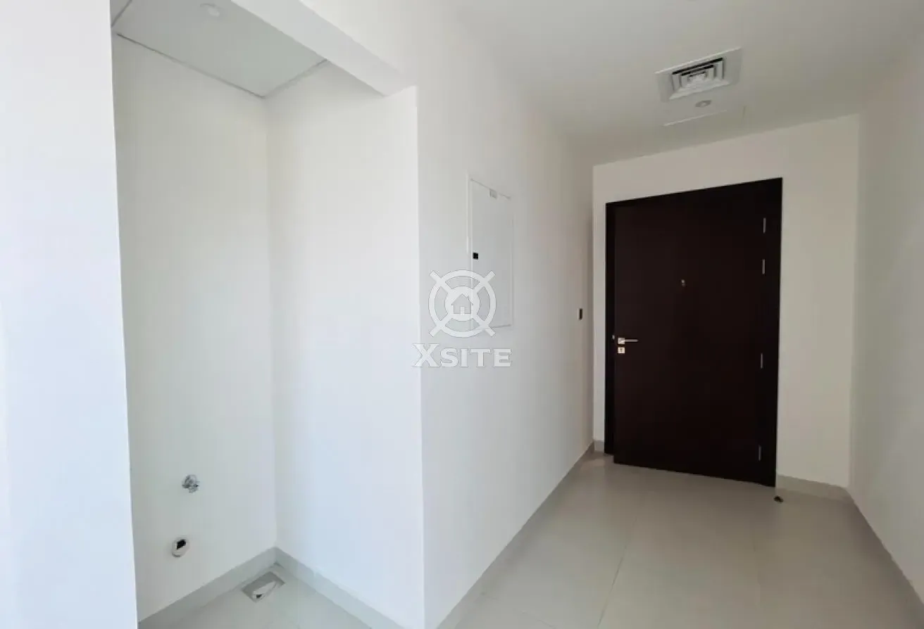 Unfurnished 2 BR | Vacant Unit |Community View