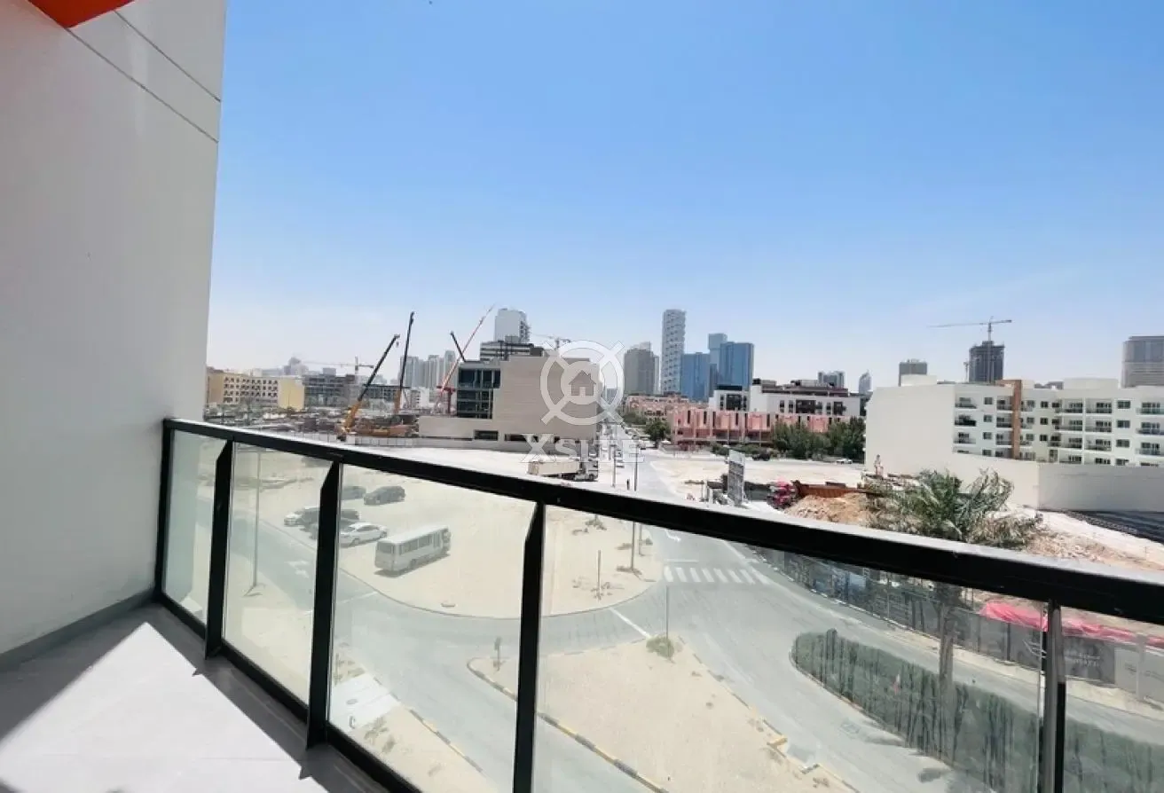 Unfurnished 2 BR | Vacant Unit |Community View