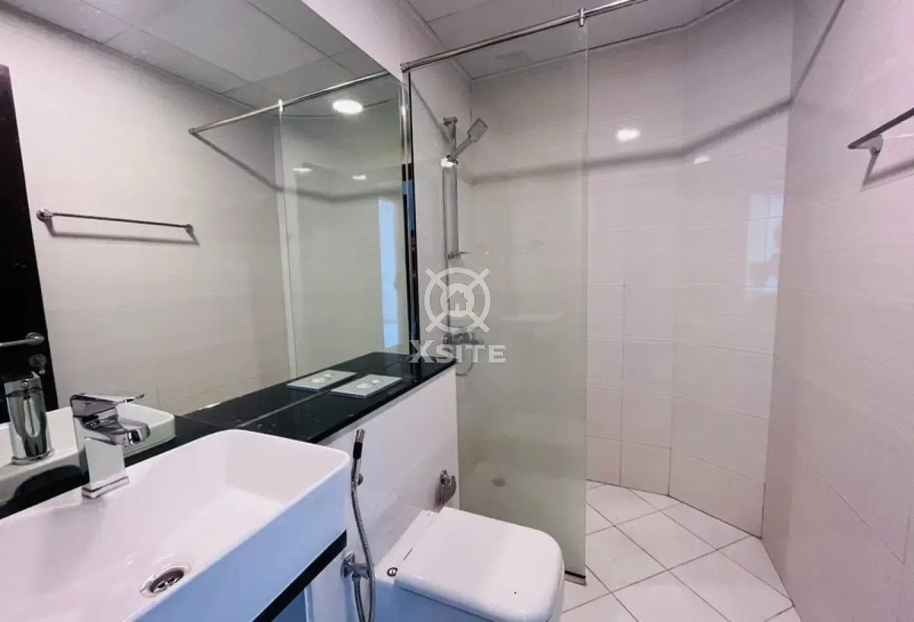 Unfurnished 2 BR | Vacant Unit |Community View